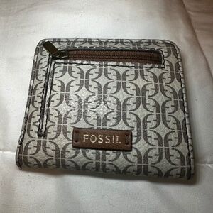 NWOT Fossil Wallet
